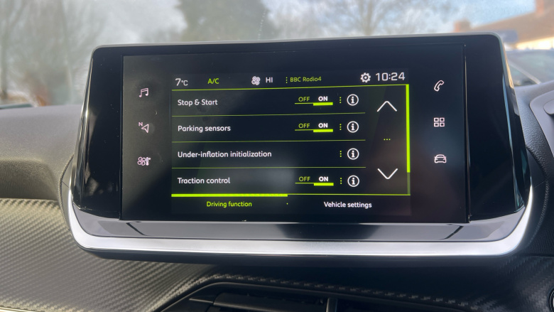 Peugeot 208 1.2 PureTech 100 Allure Premium 5dr Petrol Hatchback